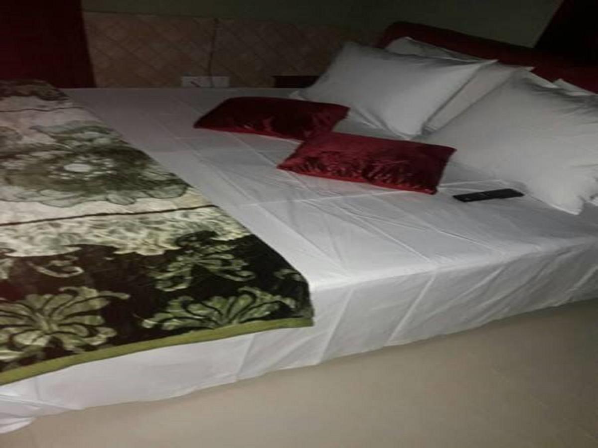Maryland Guest House Sunyani ภายนอก รูปภาพ