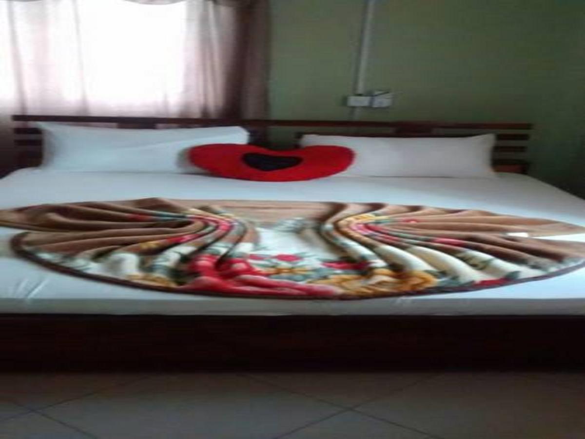 Maryland Guest House Sunyani ภายนอก รูปภาพ